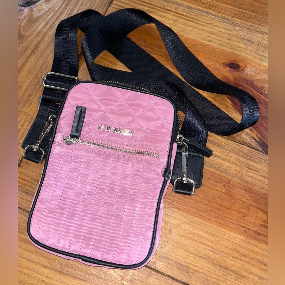Steve Madden Crossbody Phone Bag